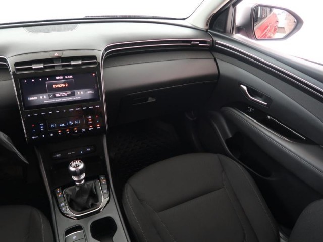 Hyundai Tucson  1.6 T-GDI 48V MHEV 