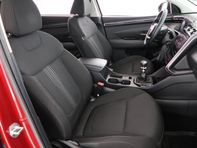 Hyundai Tucson  1.6 T-GDI 48V MHEV 