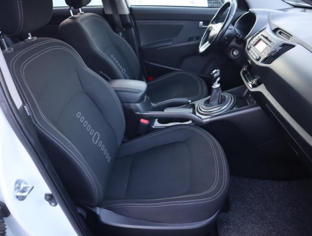 Kia Sportage  1.7 CRDi 