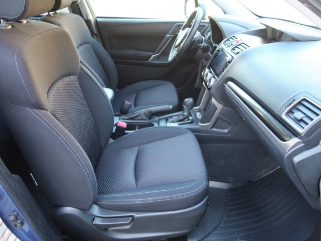 Subaru Forester  2.0 X 