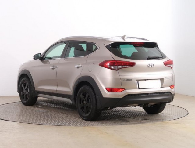 Hyundai Tucson  1.6 GDI 
