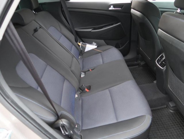 Hyundai Tucson  1.6 GDI 