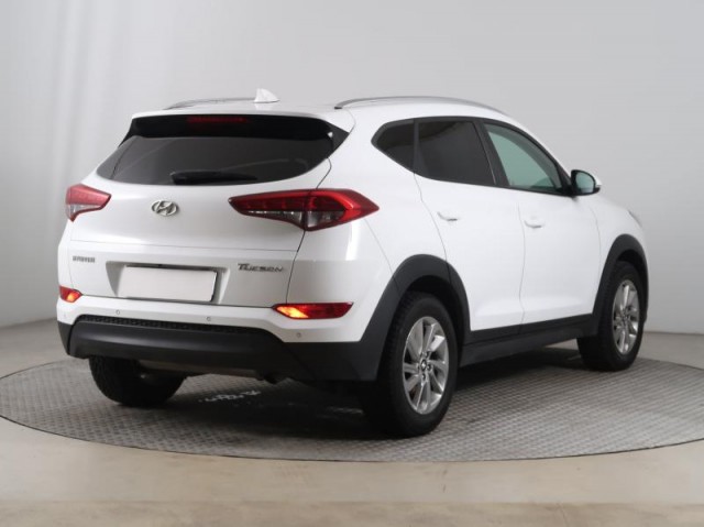 Hyundai Tucson  1.7 CRDi 