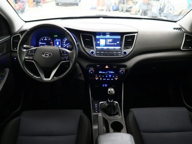 Hyundai Tucson  1.7 CRDi 