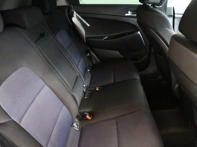 Hyundai Tucson  1.7 CRDi 