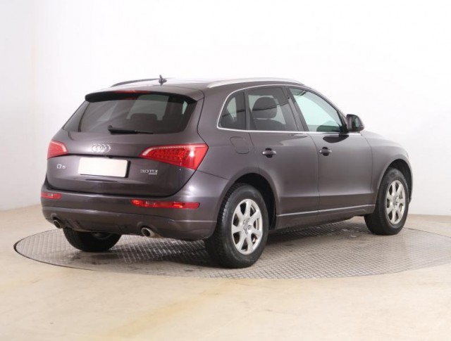 Audi Q5  3.0 TDI sport