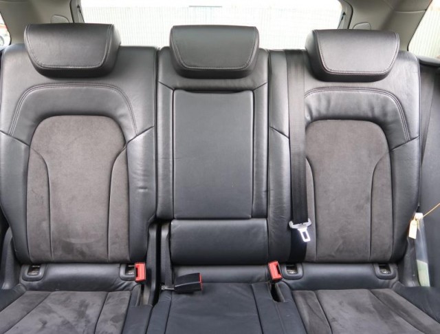 Audi Q5  3.0 TDI sport