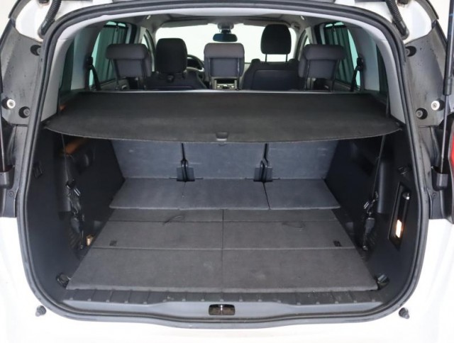 Peugeot 5008  2.0 BlueHDi 