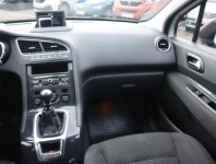 Peugeot 5008  2.0 BlueHDi 