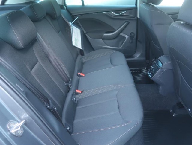 Škoda Kamiq  1.5 TSI Ambition