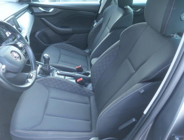 Škoda Kamiq  1.5 TSI Ambition