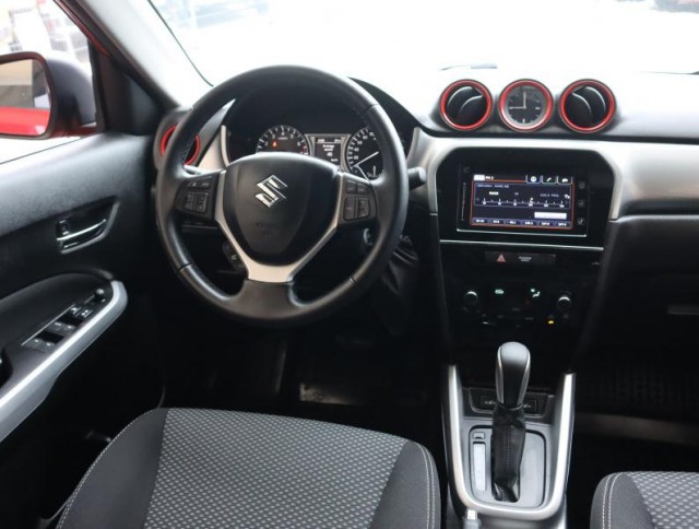 Suzuki Vitara  1.6 VVT Premium