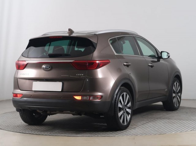 Kia Sportage  2.0 CRDi 
