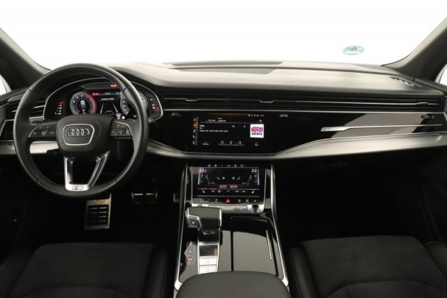 Audi Q7  55 TFSI S-Line