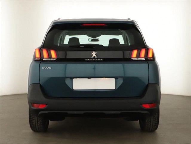Peugeot 5008  PureTech 130 