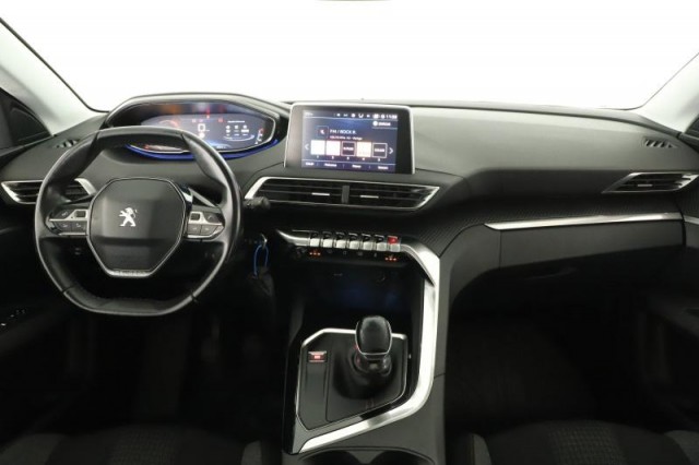 Peugeot 5008  PureTech 130 