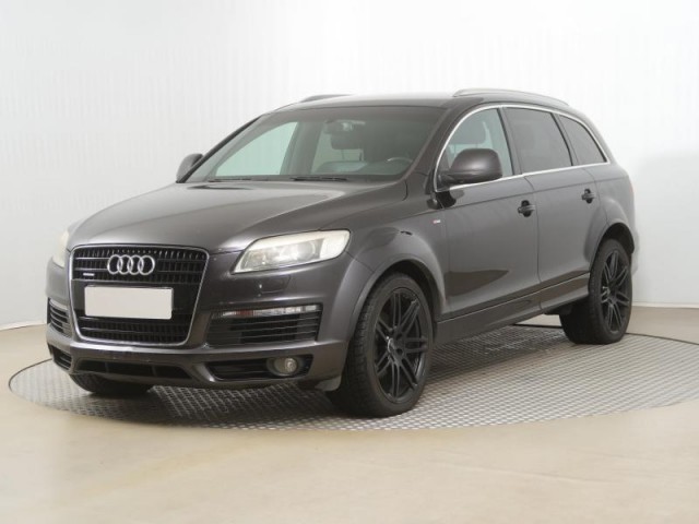 Audi Q7  3.0 TDI S-Line