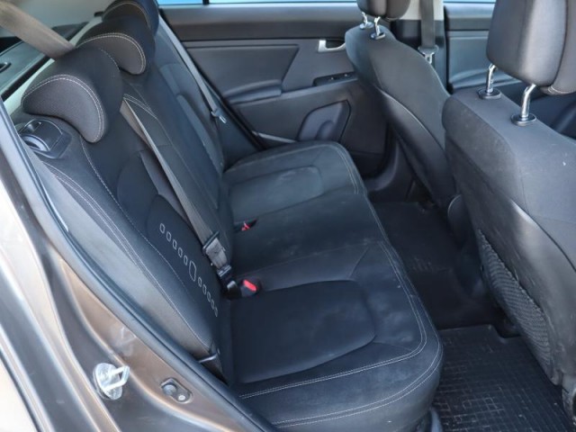 Kia Sportage  1.7 CRDi Silver