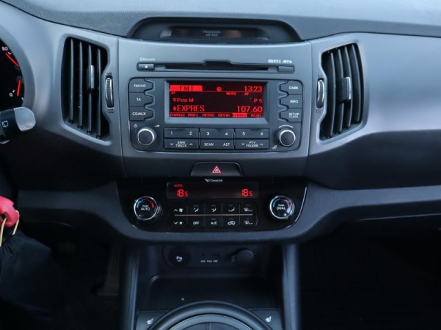 Kia Sportage  1.7 CRDi Silver