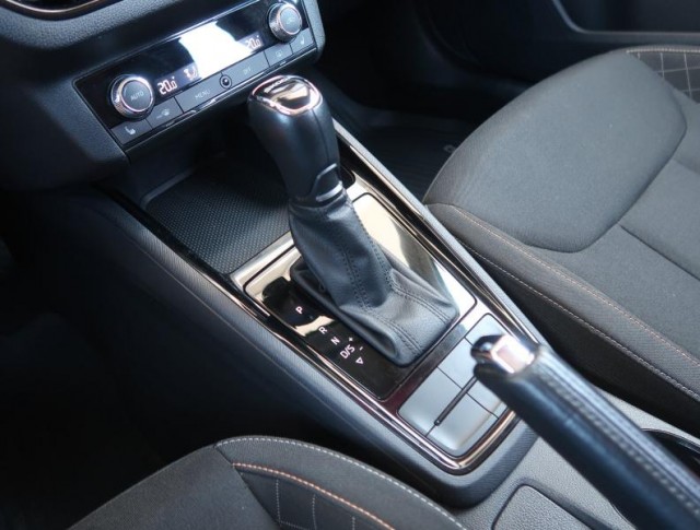 Škoda Kamiq  1.0 TSI Ambition