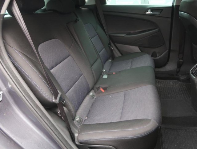 Hyundai Tucson  1.7 CRDi 