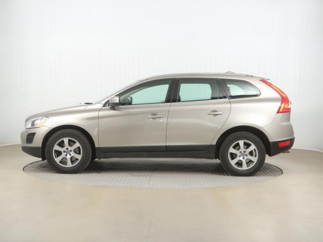 Volvo XC60  2.4 D 