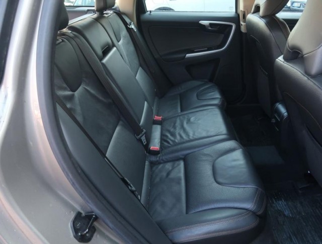 Volvo XC60  2.4 D 