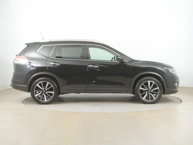 Nissan X-Trail  1.6 dCi 