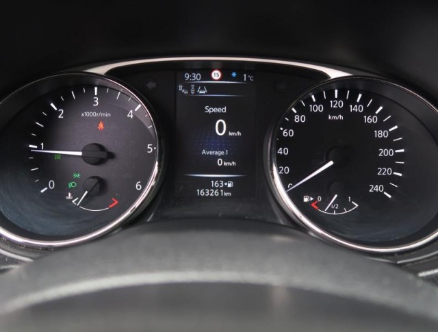 Nissan X-Trail  1.6 dCi 