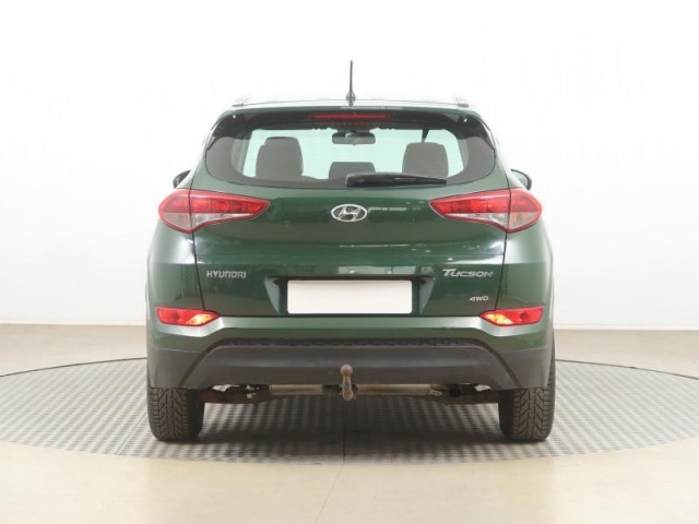 Hyundai Tucson  2.0 CRDi 