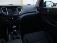 Hyundai Tucson  2.0 CRDi 