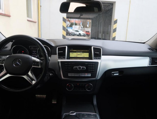 Mercedes-Benz ML  ML 350 BlueTEC 