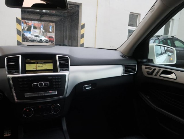 Mercedes-Benz ML  ML 350 BlueTEC 