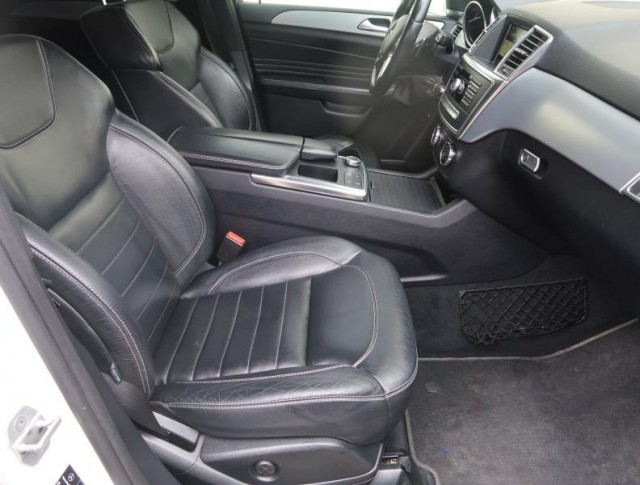 Mercedes-Benz ML  ML 350 BlueTEC 