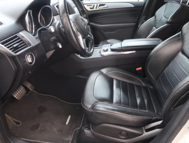 Mercedes-Benz ML  ML 350 BlueTEC 