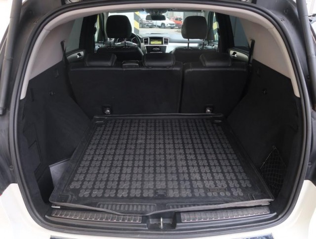 Mercedes-Benz ML  ML 350 BlueTEC 