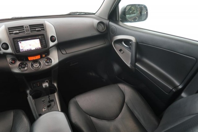 Toyota RAV 4  2.2 D-4D 