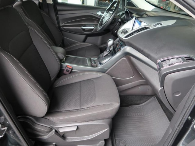 Ford Kuga  1.5 TDCi Titanium