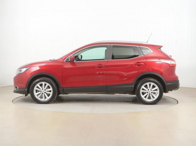 Nissan Qashqai  1.6 DIG-T Tekna