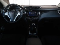 Nissan Qashqai  1.6 DIG-T Tekna