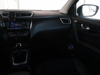 Nissan Qashqai  1.6 DIG-T Tekna