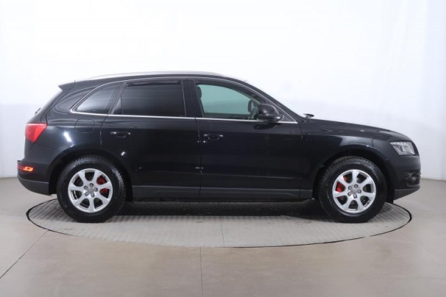 Audi Q5  2.0 TDI 