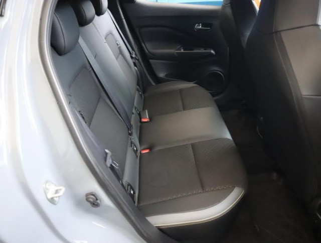 Nissan Juke  1.0 DIG-T 