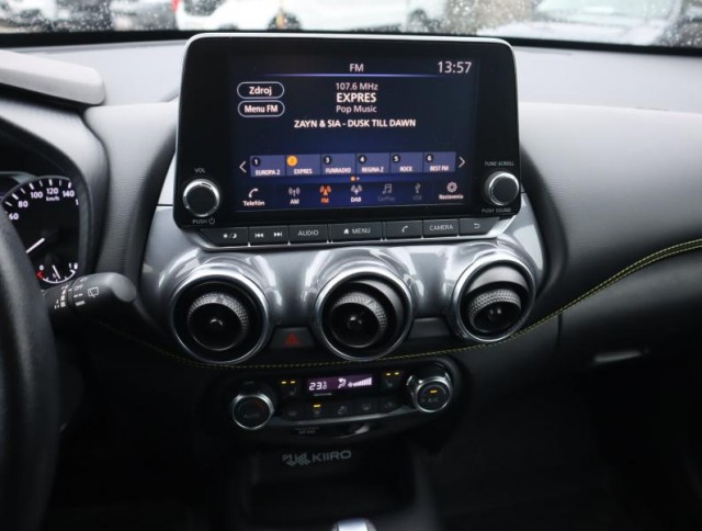 Nissan Juke  1.0 DIG-T 