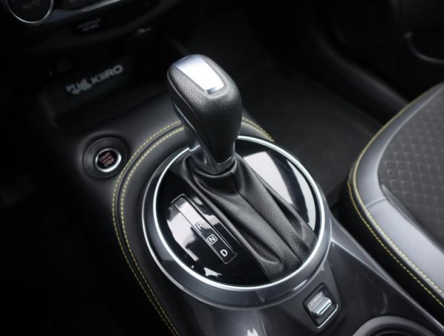 Nissan Juke  1.0 DIG-T 