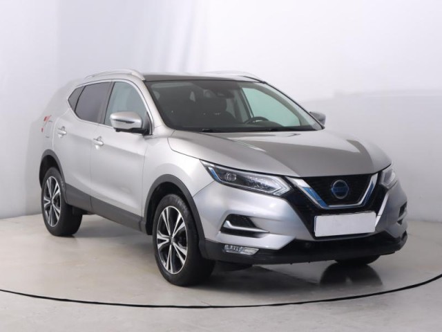 Nissan Qashqai  1.3 DIG-T 