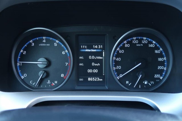 Toyota RAV 4  2.0 VVT-i 