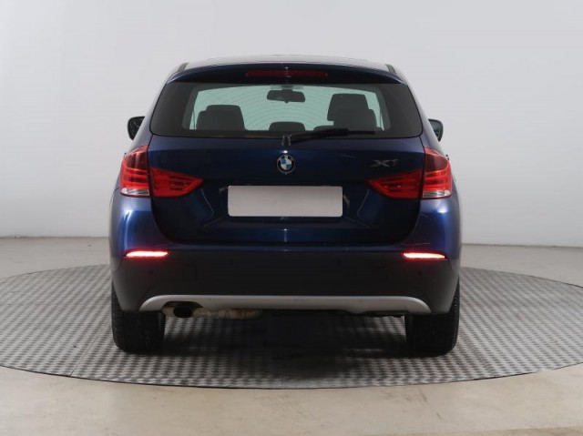 BMW X1  sDrive18i 