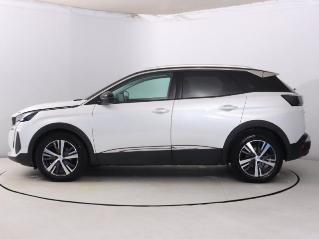 Peugeot 3008  1.2 PureTech Allure
