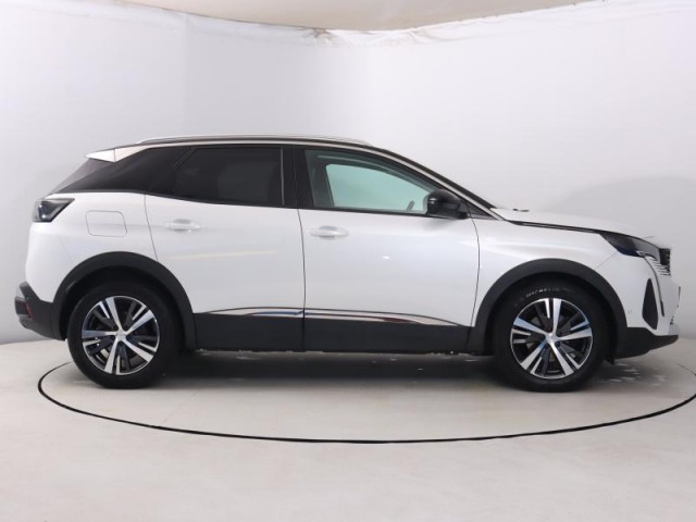 Peugeot 3008  1.2 PureTech Allure